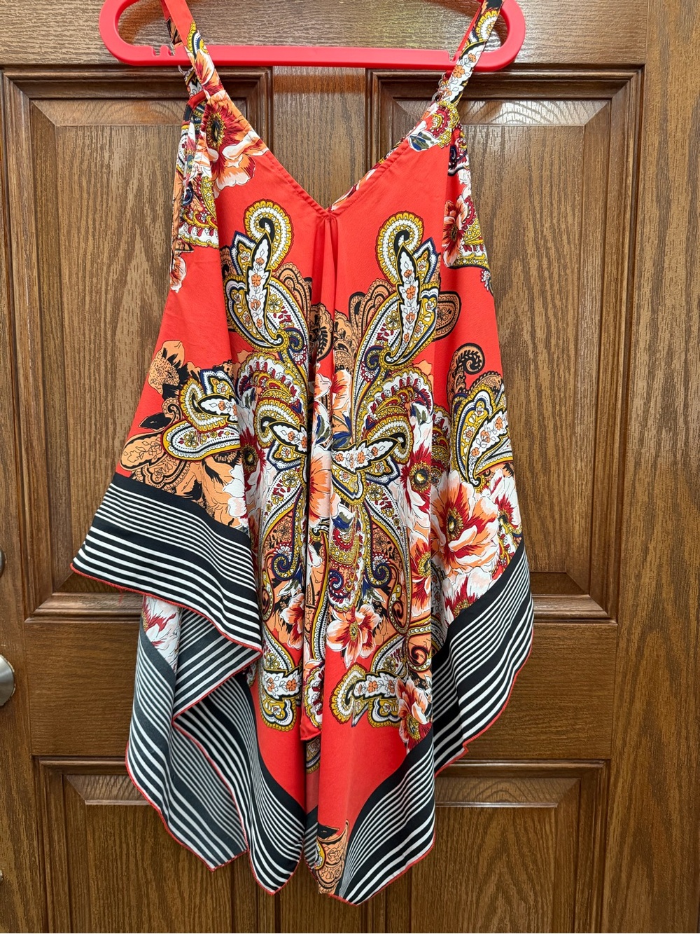 Unique Spectrum Coral and Black Floral Tank Top
